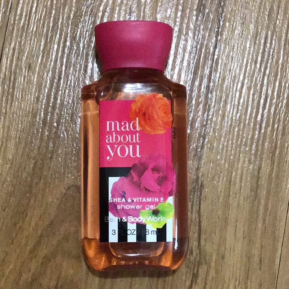 Mad about you travel size shower gel